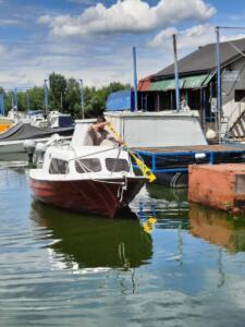 IMG-d4aaa2c4a3ad44030238cab10680ea83-V