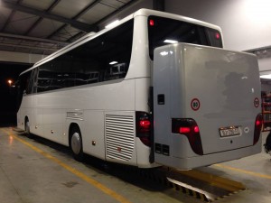 Ski box bus